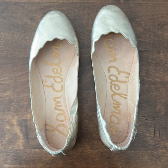 Sam Edelman Augusta 7.M scalloped ballet flat - Picture 6 of 8